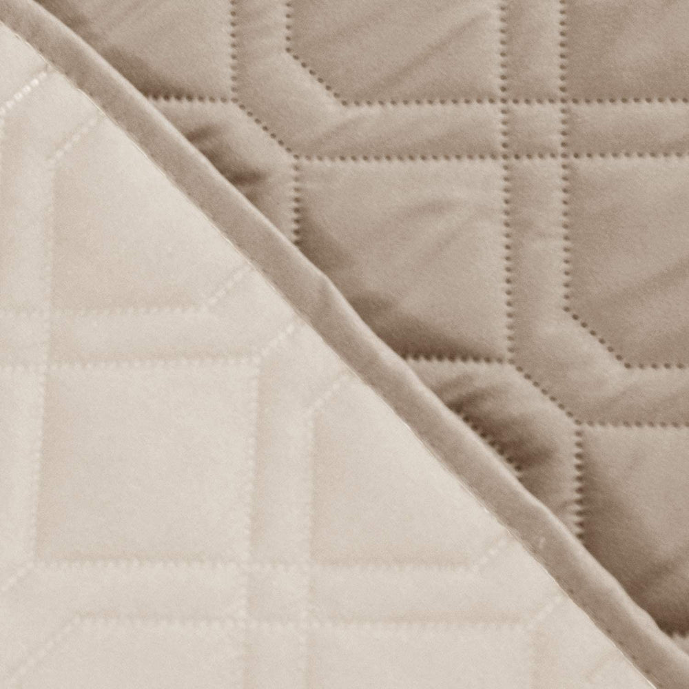Housse Ameritex imperméable deux faces, changement rapide selon votre ambiance.