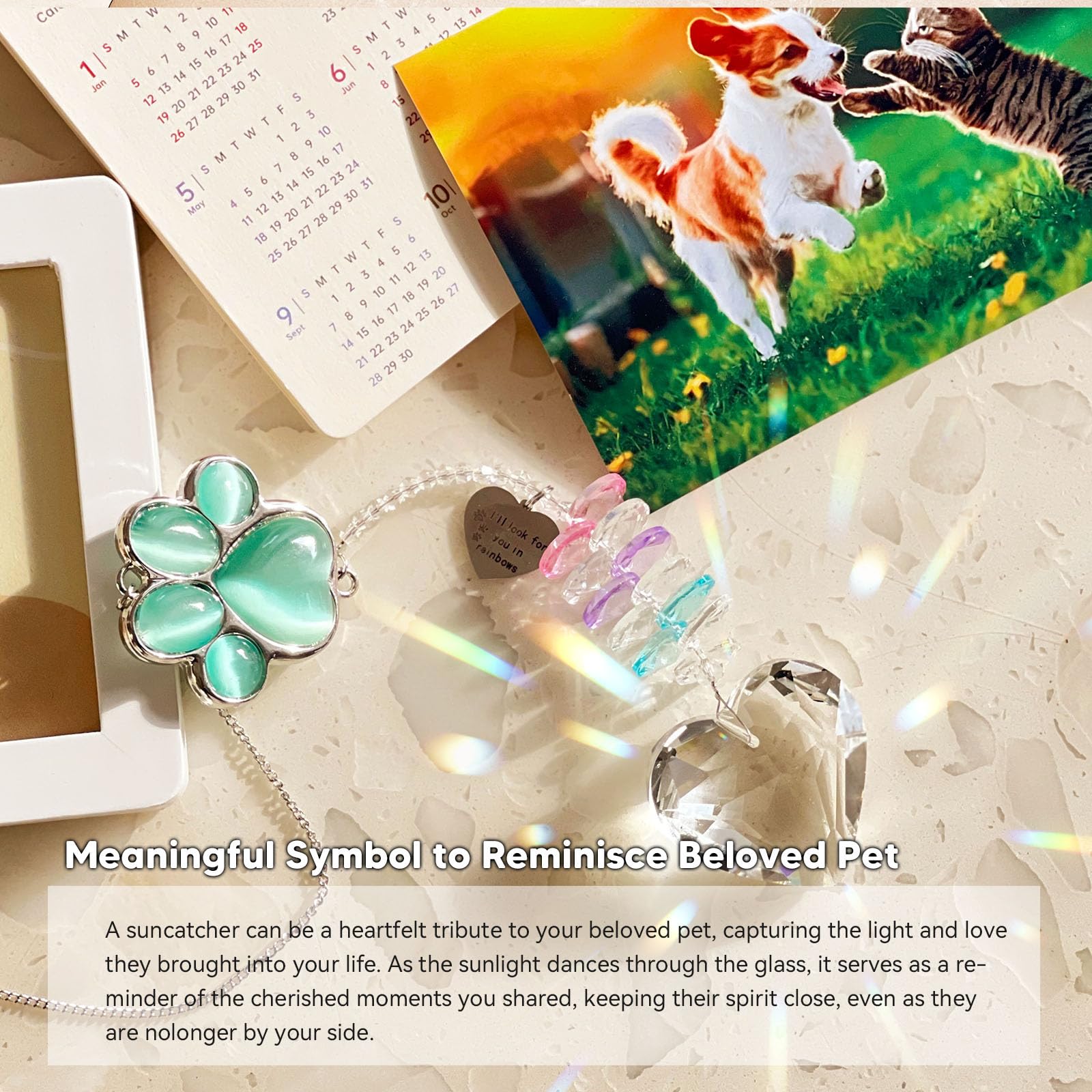 AMETHUARTZ Suncatcher Couronne Diamants Cristal : arc-en-ciel lumineux autour de la patte.