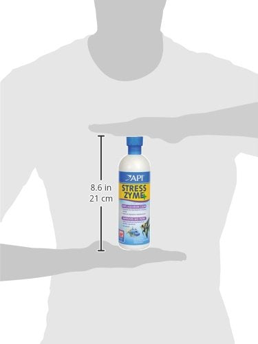 Solution complète API STRESS ZYME prête pour l’entretien de l’aquarium.