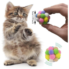 Balles AQSXO chat peluche coloree, douce et sûre pour mordiller.
