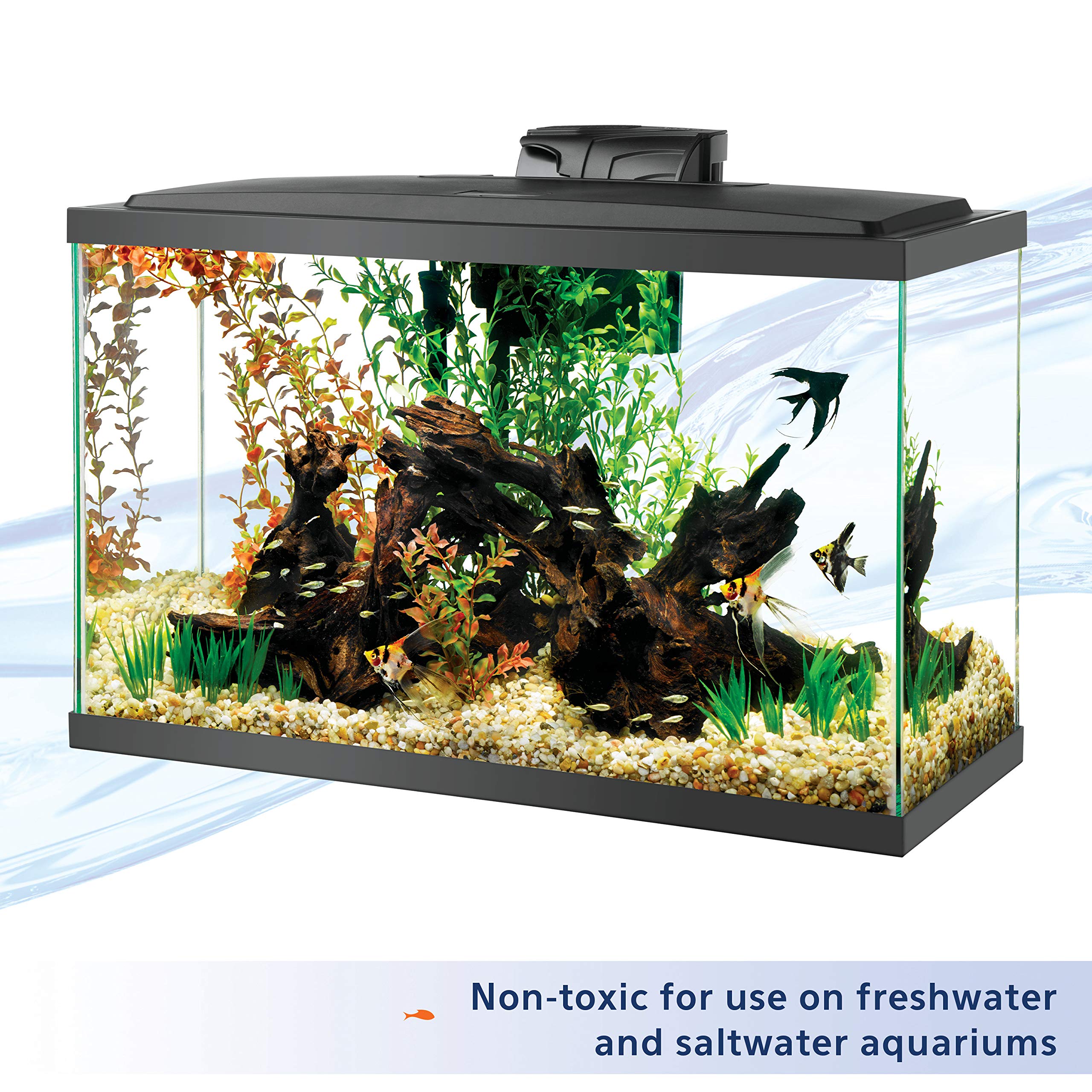 Joint scellé durable et flexible avec le mastic silicone clair d'Aqueon.