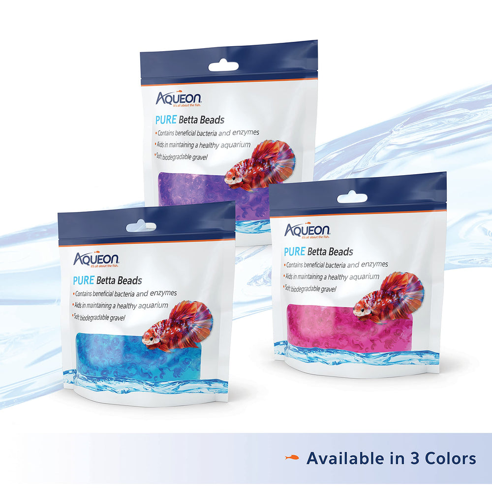 Billes Aqueon Pure Betta en activité dans l’aquarium favorisant l’exploration.