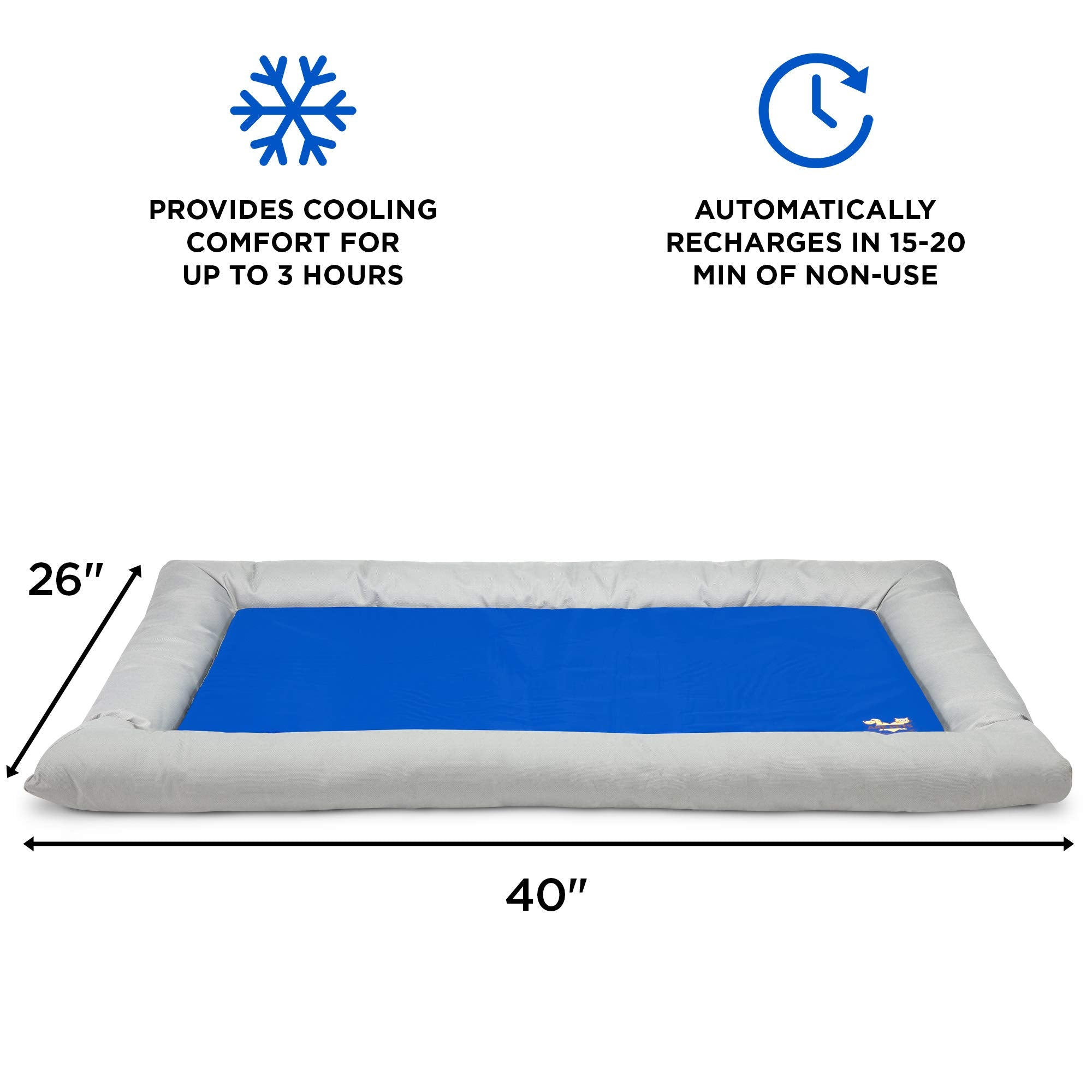 Arf Pets Tapis se recharge en 15 minutes, prêt pour une nouvelle pause.