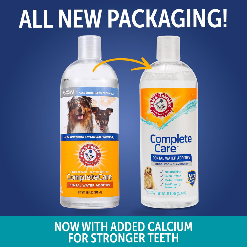 Arm & Hammer Additif eau dentaire chien — versé dans le bol pour une routine hydrique facile.