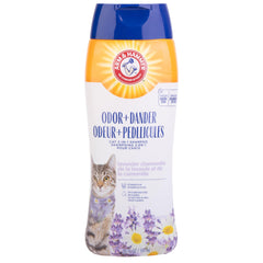 Arm & Hammer Shampoing 2-en-1 pour chats, bouteille prête au soin régulier.