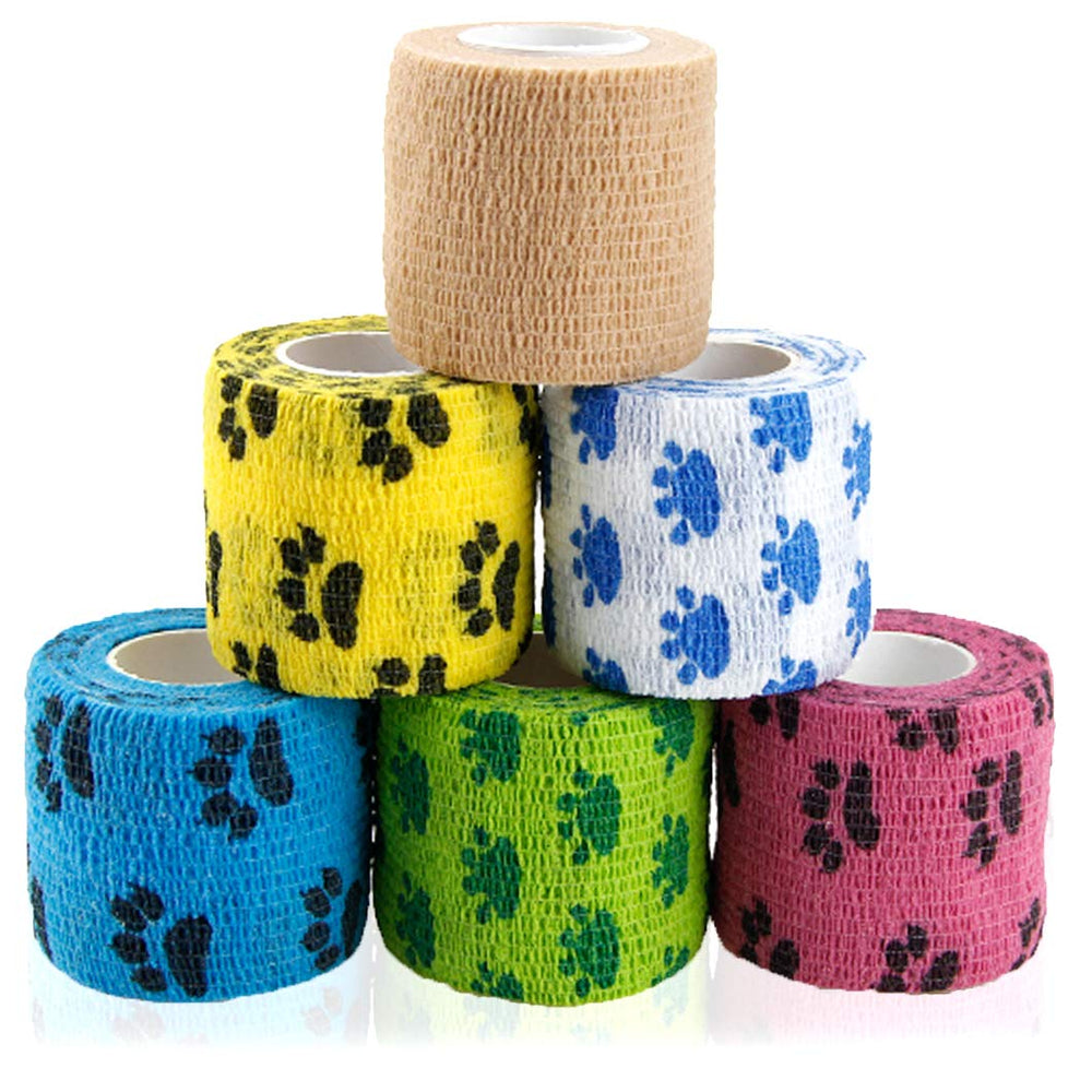 AUPCON Vet Wrap posé sur un pansement cohésif pour chiens, maintien sécurisé.