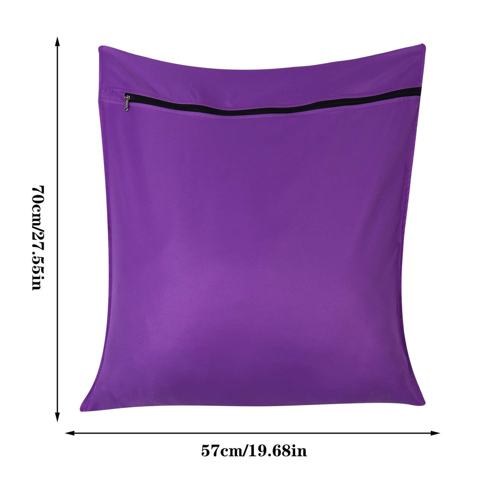Fermeture éclair fiable sur le sac AUXSOUL violet.