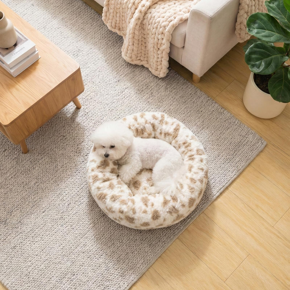 Avont Donut Lit Chien: douceur cosy qui s'intègre facilement à la maison.