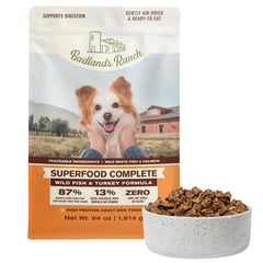 BADLANDS RANCH – Nourriture pour chien séchée à l'air avec poisson et dinde, texture appétente.