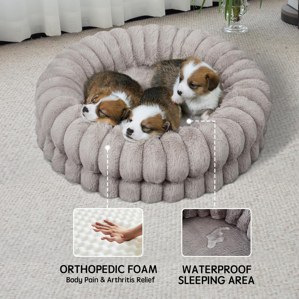 BALANCE lit donut tissu peluche sans bouloches pour un intérieur propre.