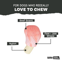Texture de grignage variée sur le Pork Chomp BarkBox.