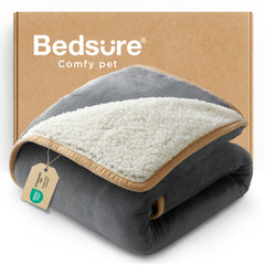 Bedsure couverture impermeable pour petit chien, protège le canapé efficacement.