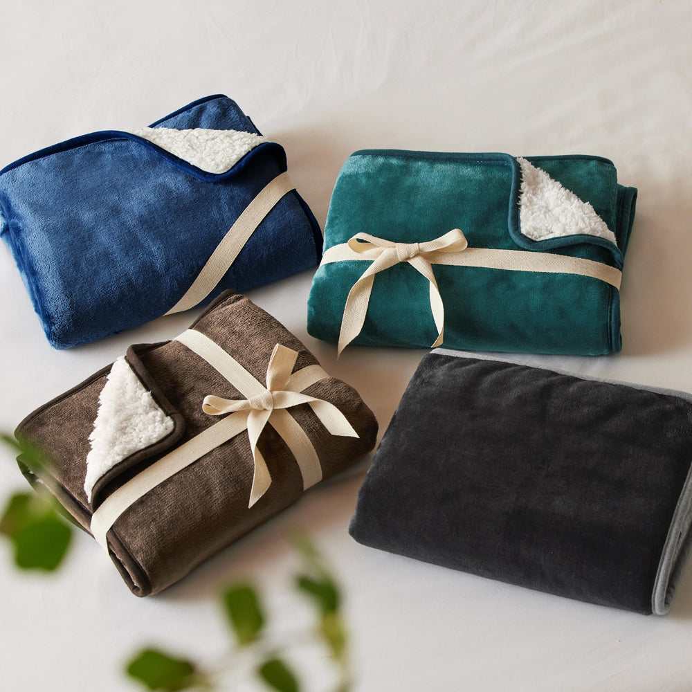 Bedsure grand chien bleu convient aux grands lits.