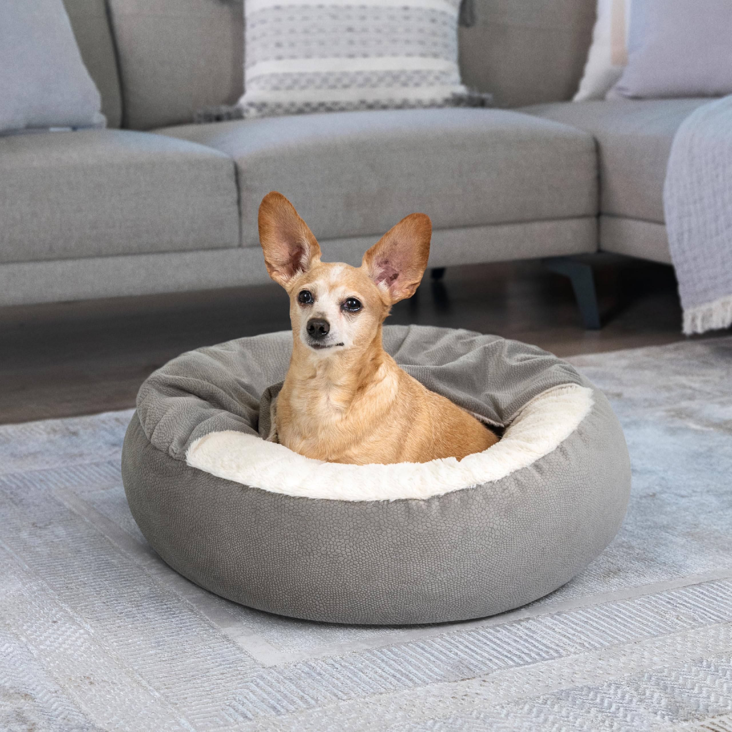 Best Friends by Sheri Cozy Cuddler Ilan – extérieur en microfibre durable et facile d’entretien.