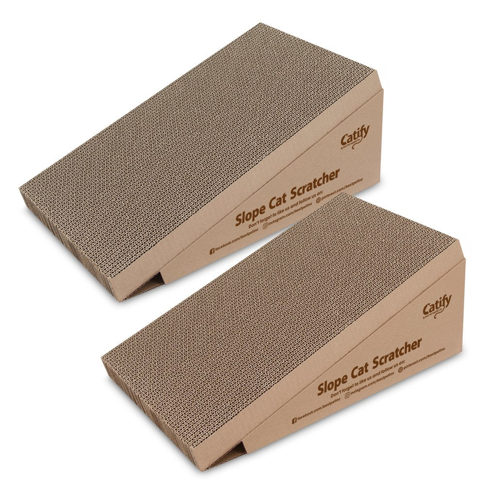Best Pet Supplies Catify grattoir carton vertical protège les meubles et offre un grattage satisfaisant.