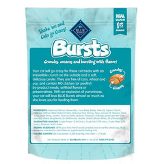 Blue Buffalo Bursts double texture croquante et crémeuse visibles.