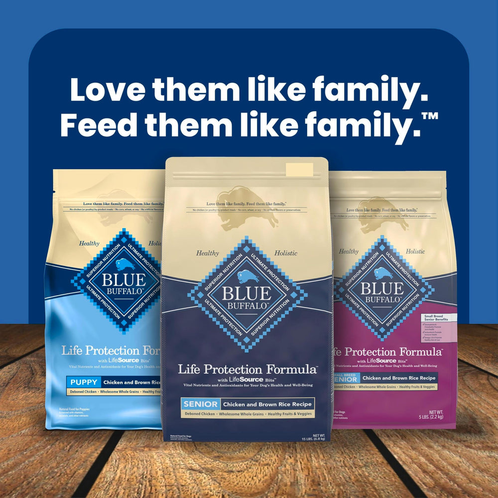 Blue Buffalo Life Protection Senior — poulet et riz brun pour un repas équilibré.