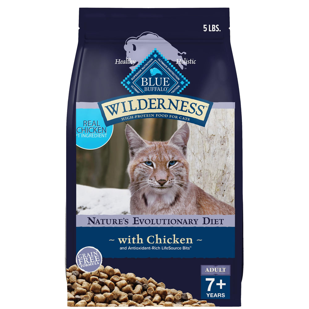 Blue Buffalo Wilderness Mature croquettes poulet réel, première protéine pour chats matures.