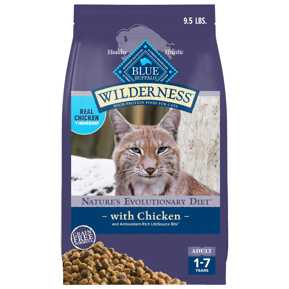 Blue Buffalo Wilderness avec poulet réel sur croquettes, premier ingrédient nutritif pour chat adulte.