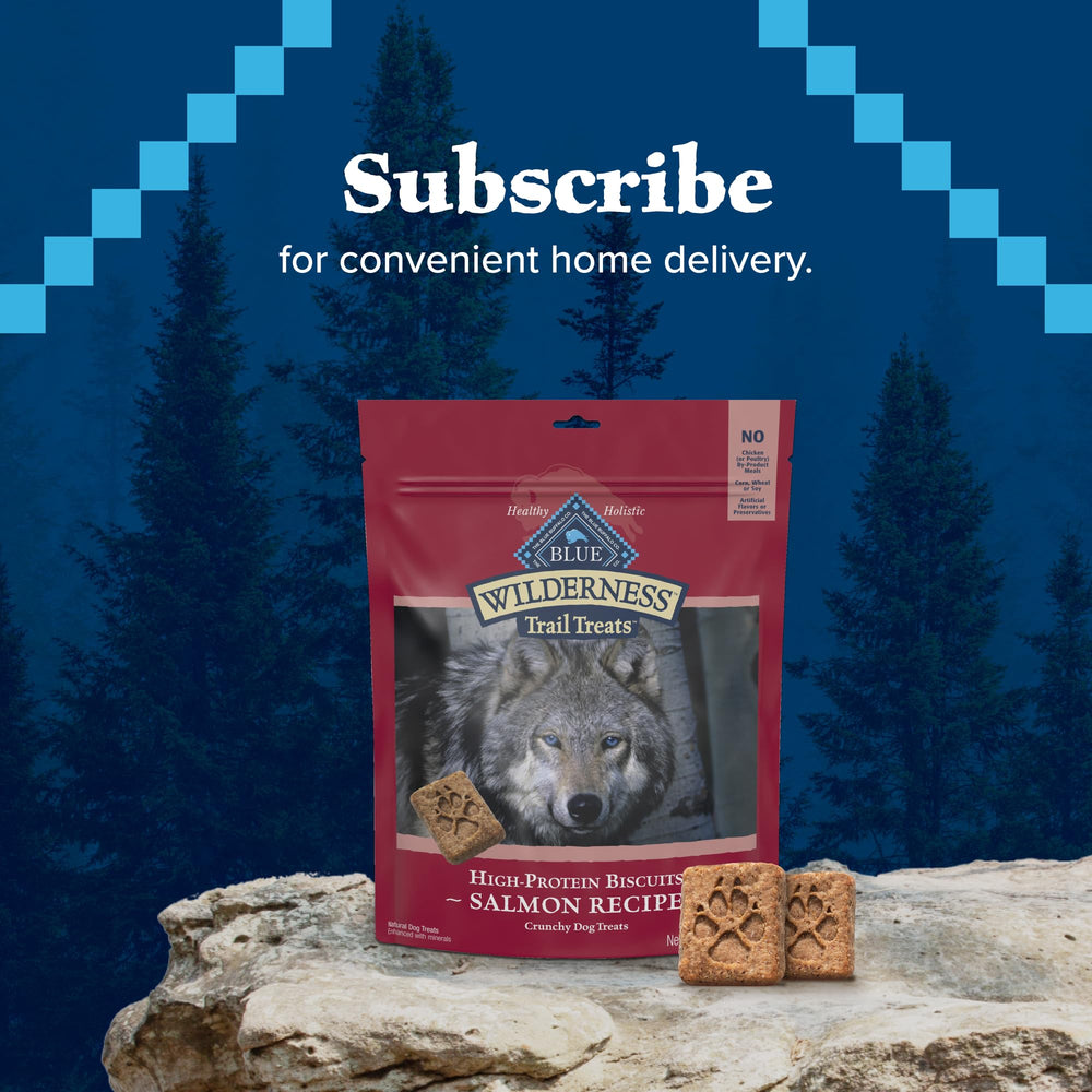 Sachet de 24oz Blue Buffalo Wilderness Trail Treats prêt à être partagé lors des sorties.