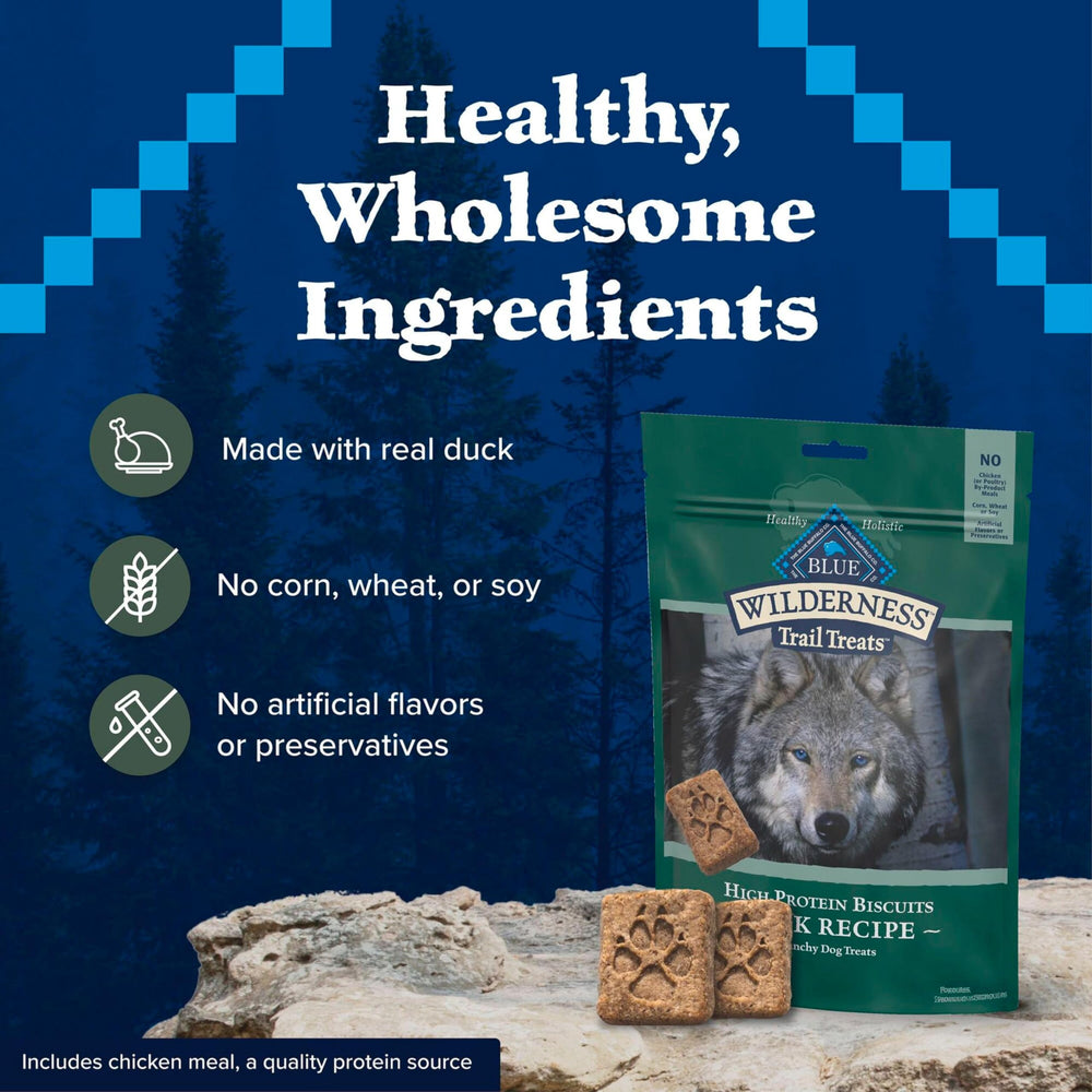 Blue Buffalo Wilderness Trail Treats emballage de 10 oz prêt à emporter.