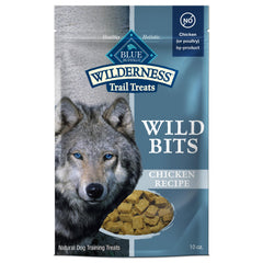 Blue Buffalo Wilderness Wild Bits emballage du paquet, récompense pratique pour l'entraînement.