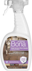 Bona Pet Spray montre la bouteille prête à l’emploi pour nettoyer sols et tapis.