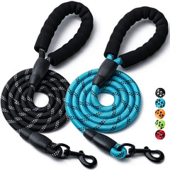 Laisse BOOMIBOO Lot-2 avec poignée rembourrée, confort de prise lors des promenades.