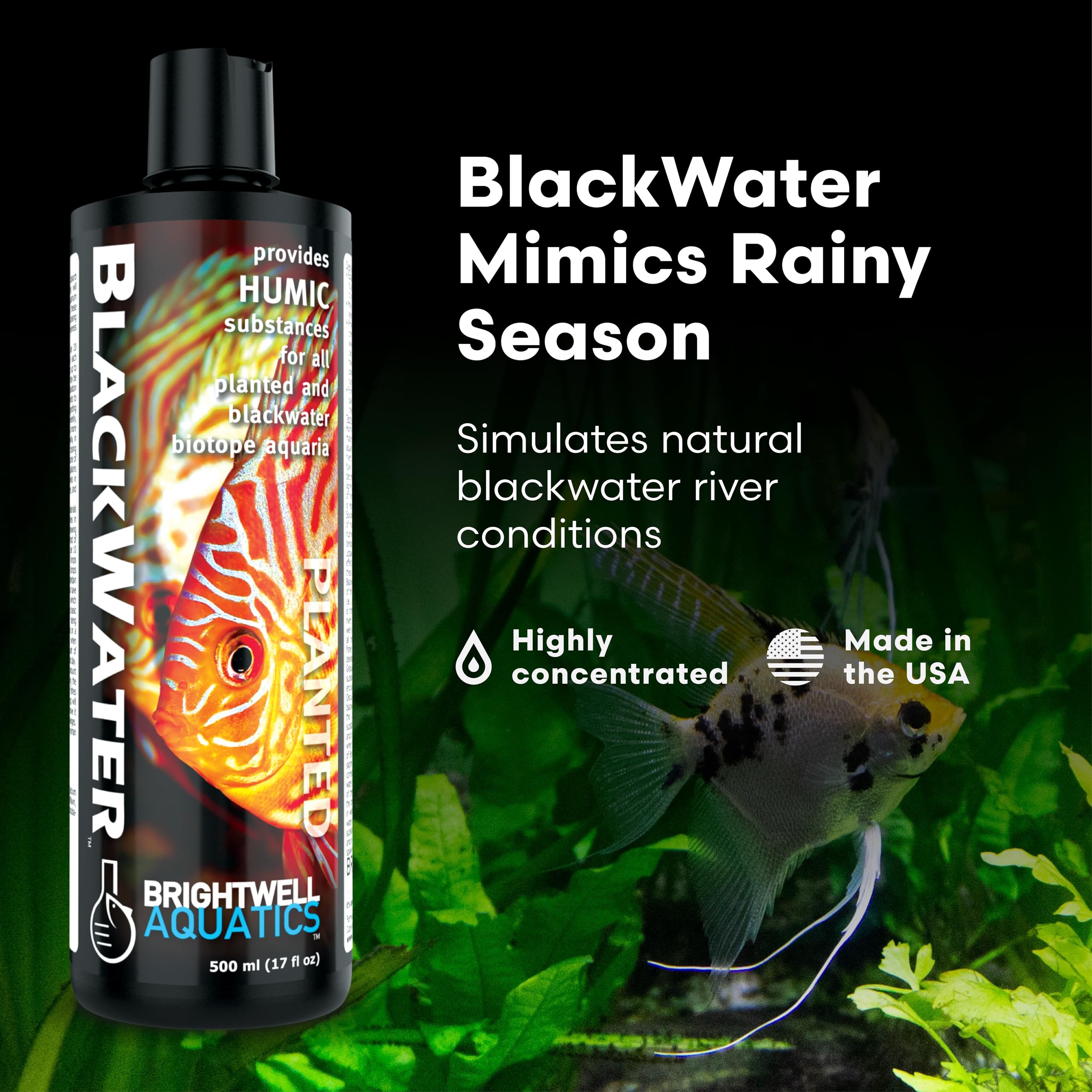 Brightwell Aquatics BlackWater versement-500ml: démonstration pratique pour libérer les nutriments et éclairer l'aquarium.