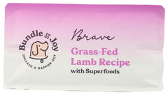 Petites croquettes Bundle x Joy Brave Probiotic, adaptées aux petites races pour une prise en bouche facile.