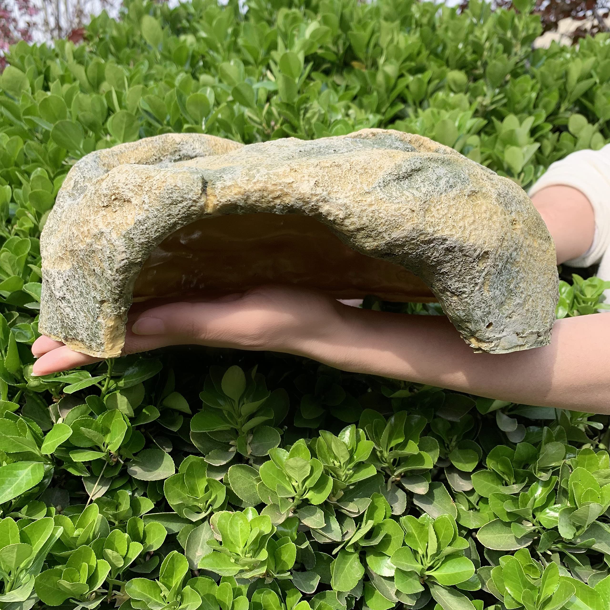 Cache réptile résine extra-large, plateforme de repos idéale pour bains de soleil.