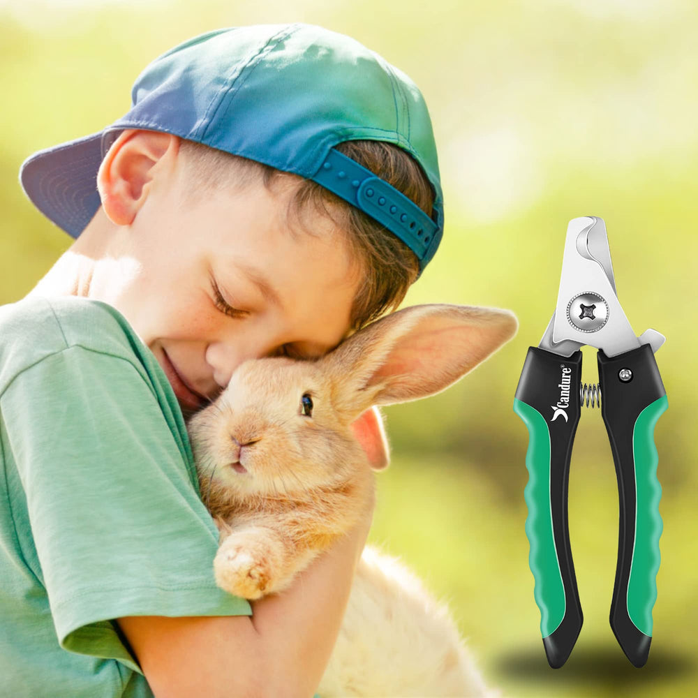 Candure usage quotidien pratique pour chiens, chats et petits animaux.