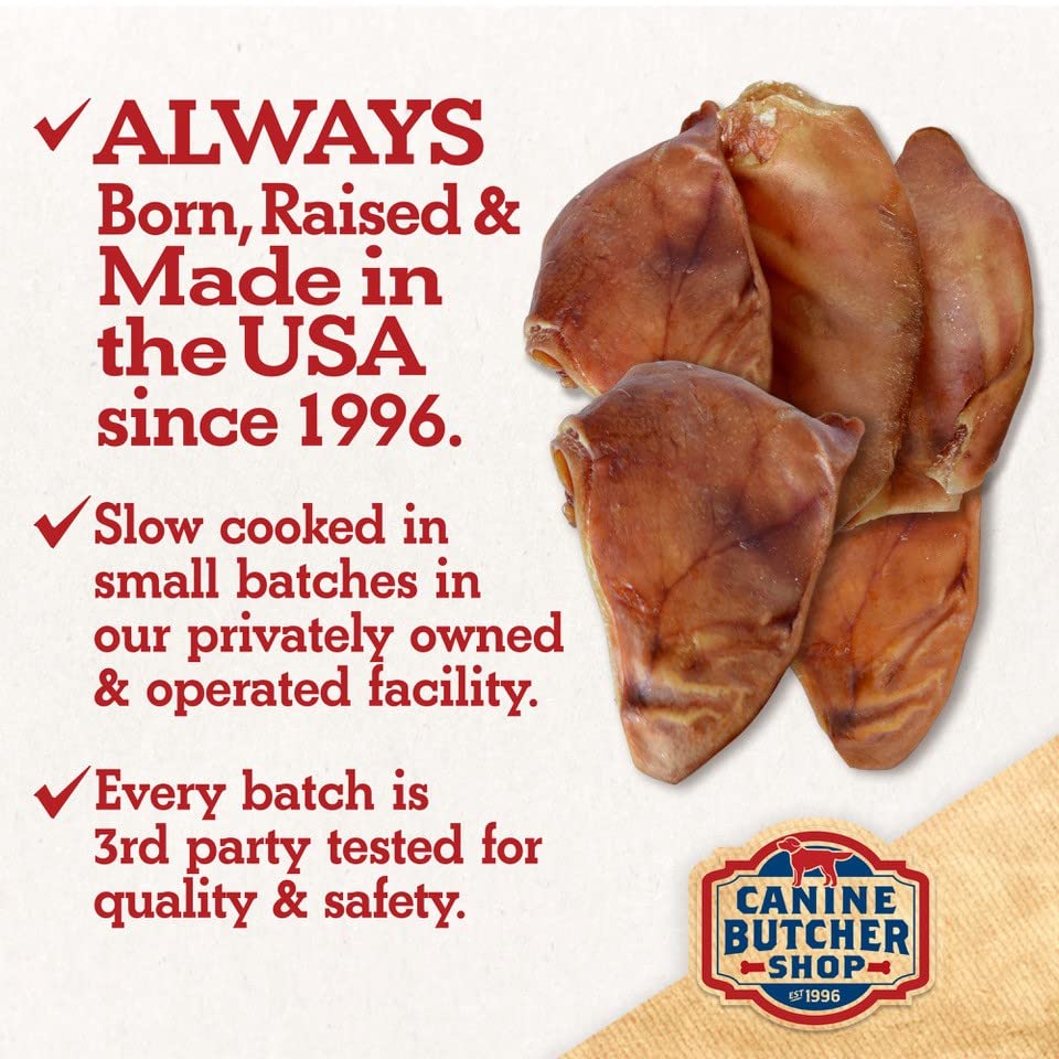 Canine Butcher Shop Oreilles de porc, séchées lentement pour une friandise durable.