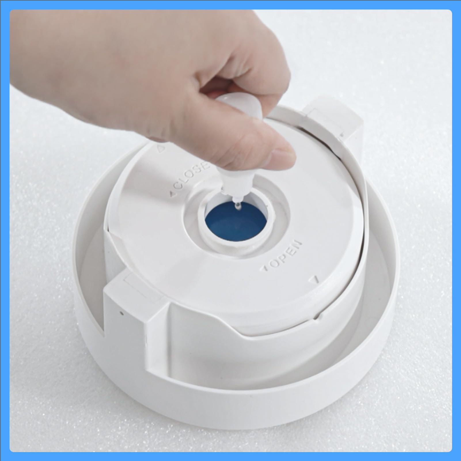 CATLINK SCOOPER-SE : installation latérale sur le côté de l'appareil.