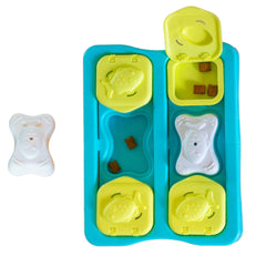 Catstages Kitty Cube, puzzle interactif bleu, stimule la curiosité lors des repas.