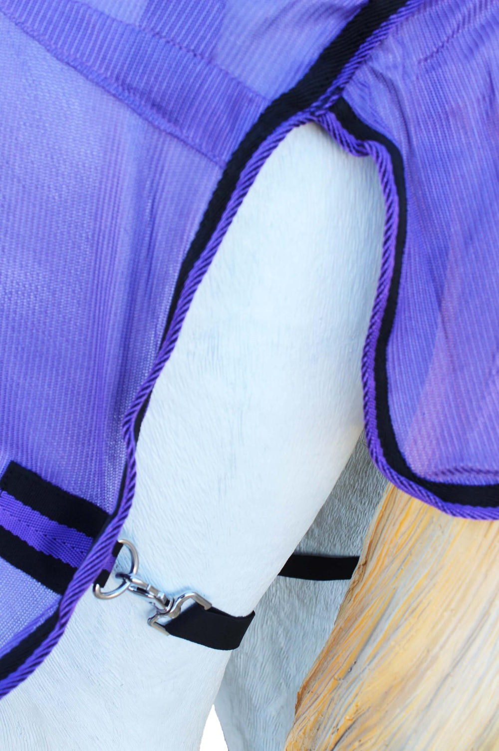 CHALLENGER couverture anti-mouches cheval – idéale en toutes saisons pour protection et fraîcheur.