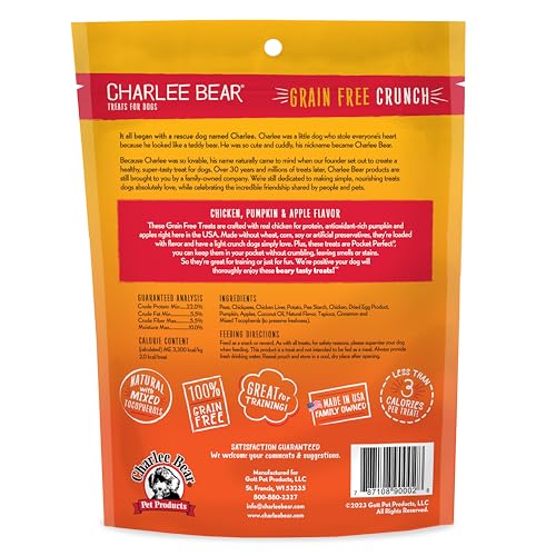 Ingrédients limités Charlee Bear avec poulet et potiron pour récompense naturelle.