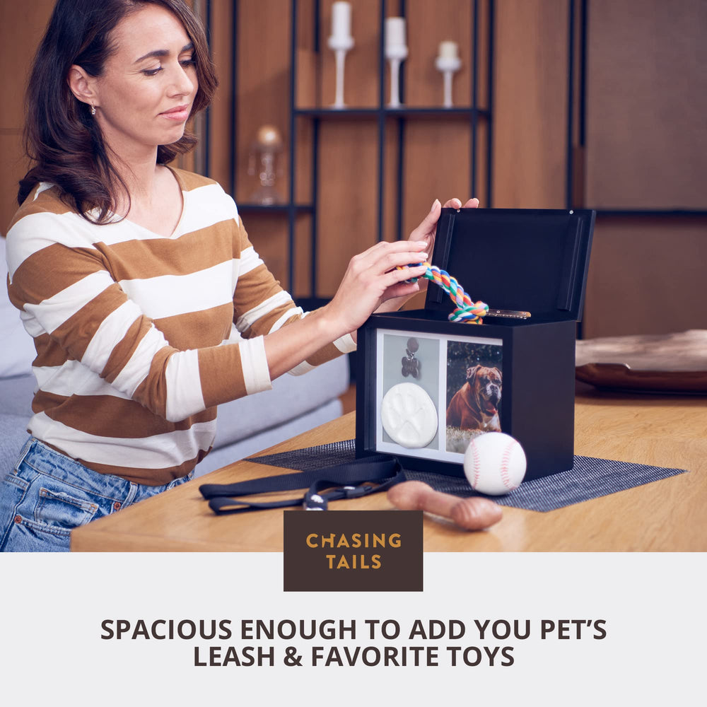 Urne Chasing Tails livre photo pouvant contenir 20 photos