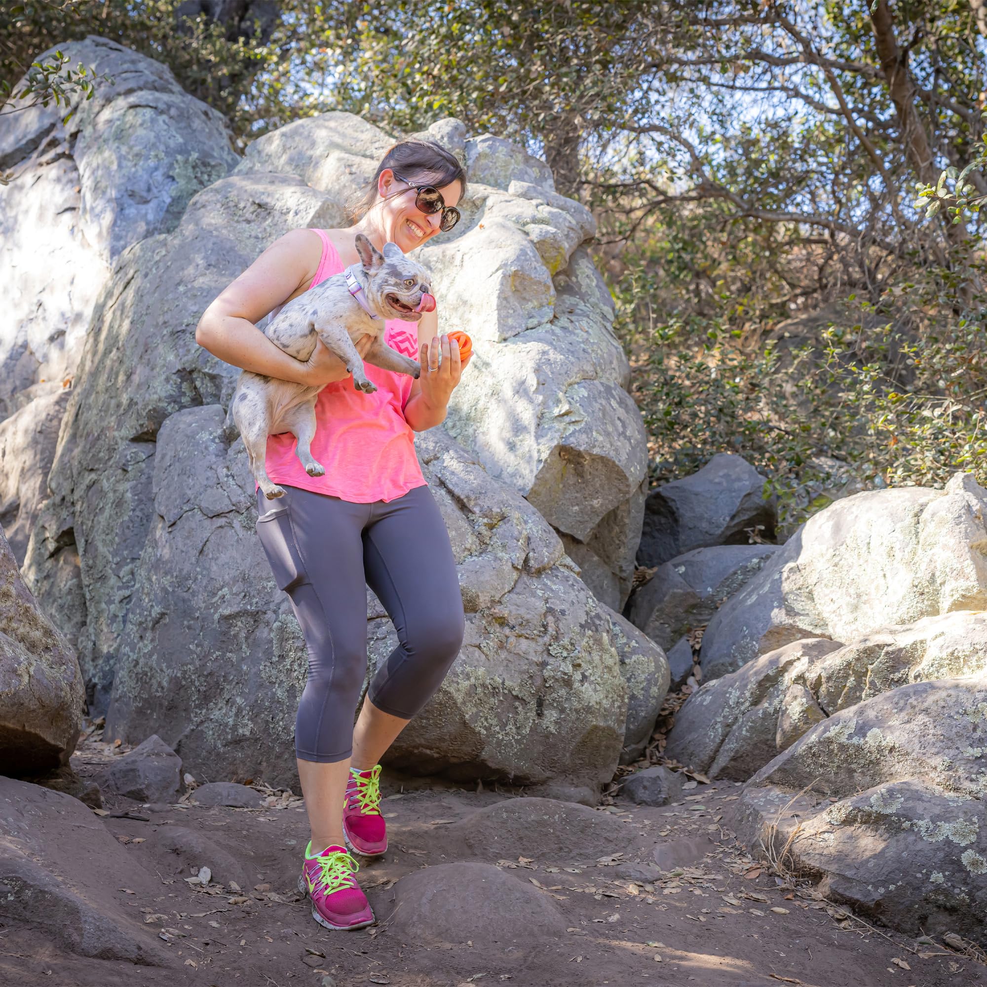 Jouet interactif Chuckit Air Fetch pour renforcer le lien humain-animal.