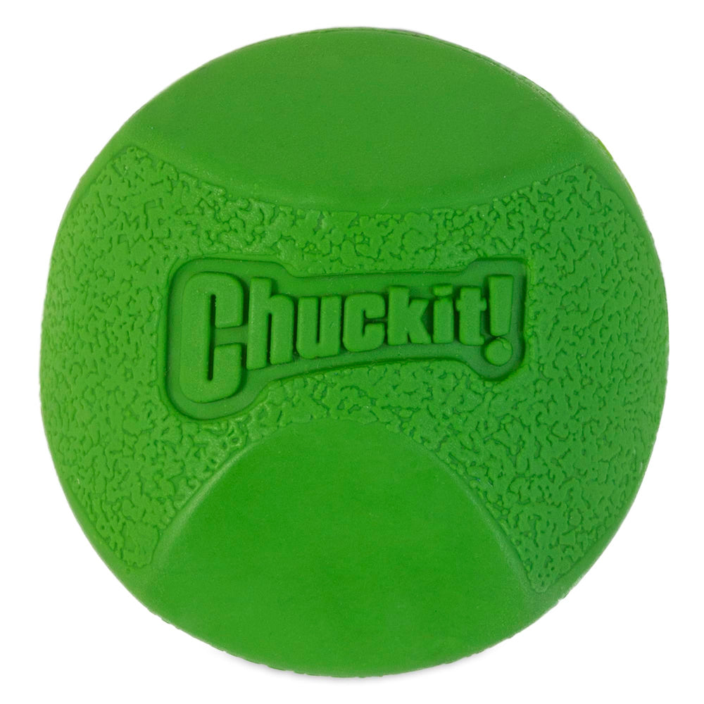 Balle Chuckit! usage intérieur et extérieur – jeu polyvalent et compact.