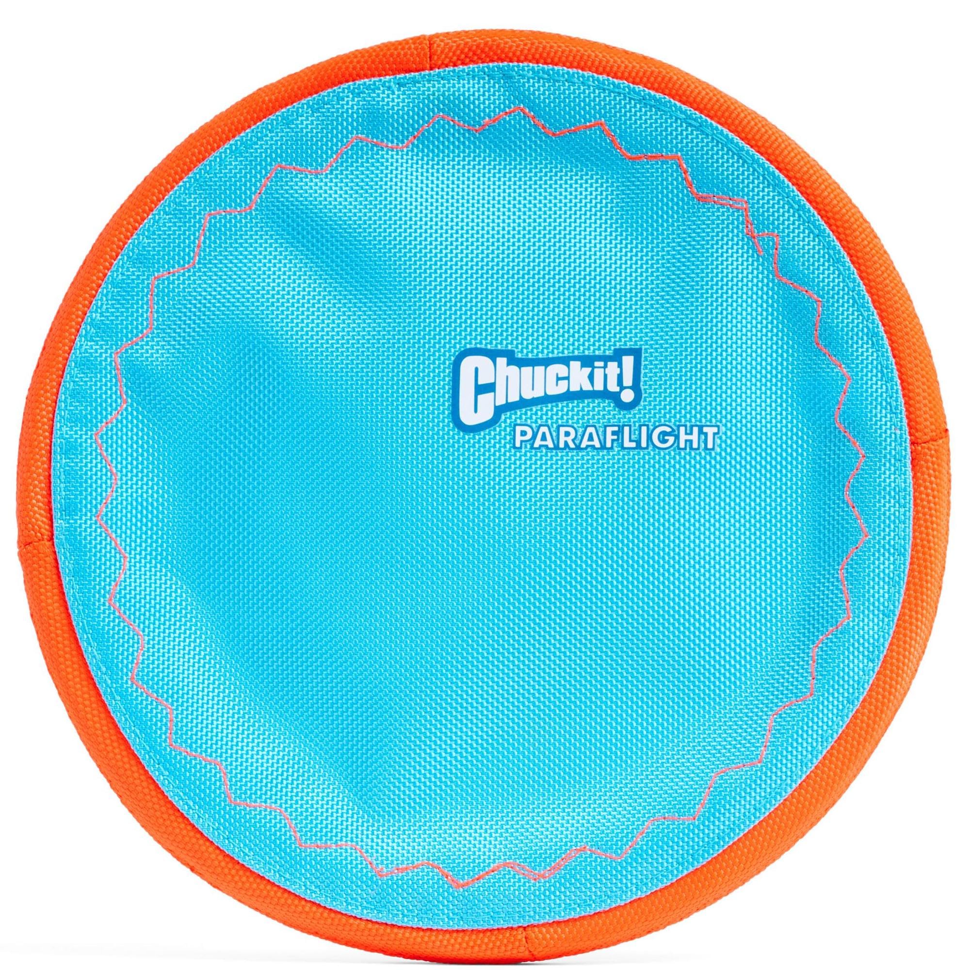 Chuckit Paraflight disque grande taille en vol, pour des lancers longue distance.