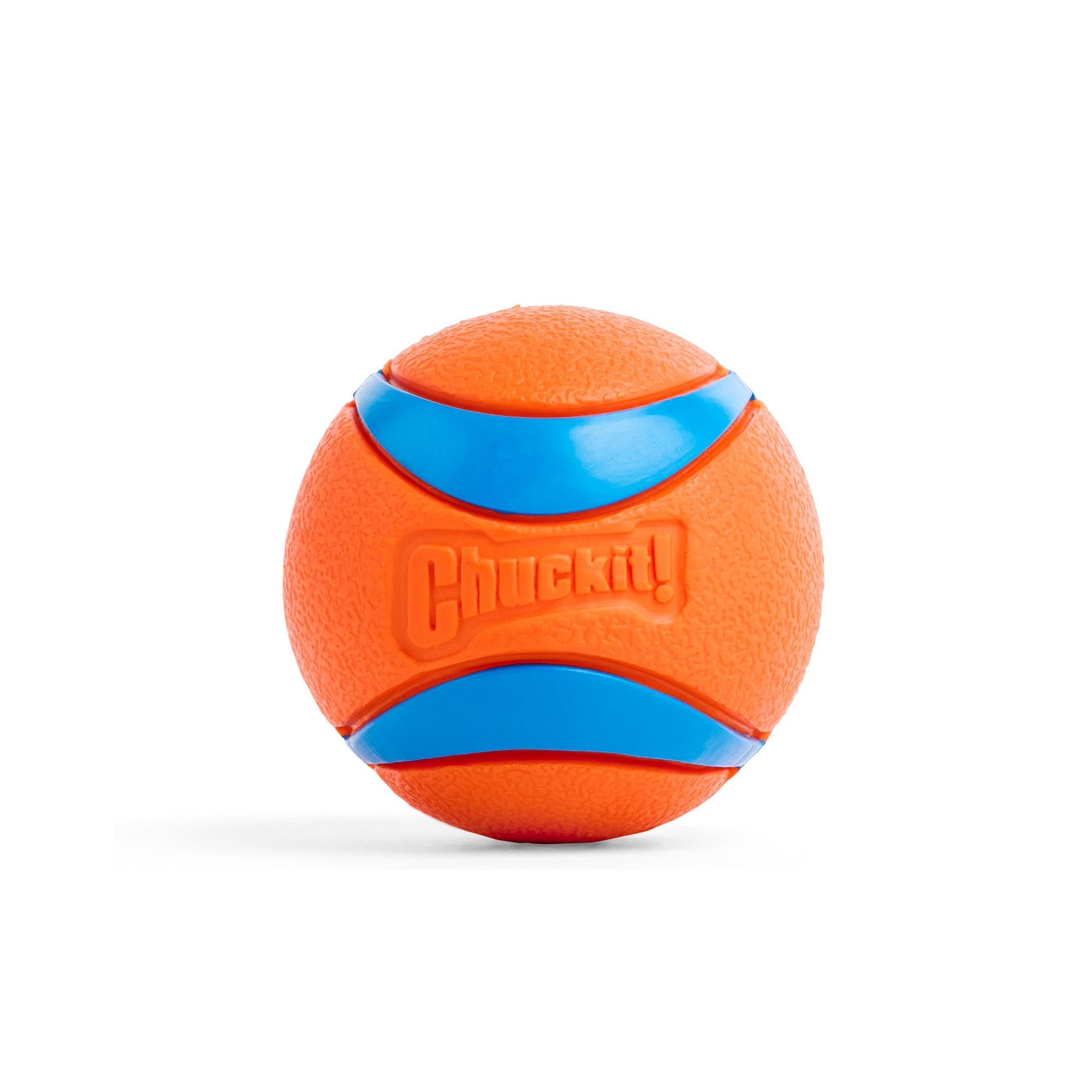 Chuckit Ultra Ball balle texturée offrant une prise confortable et durabilité pour les sessions de jeu.