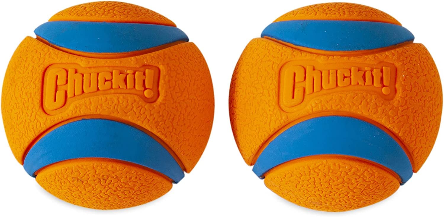 Chuckit! Ultra Ball rebond plus haut pour des jeux dynamiques.