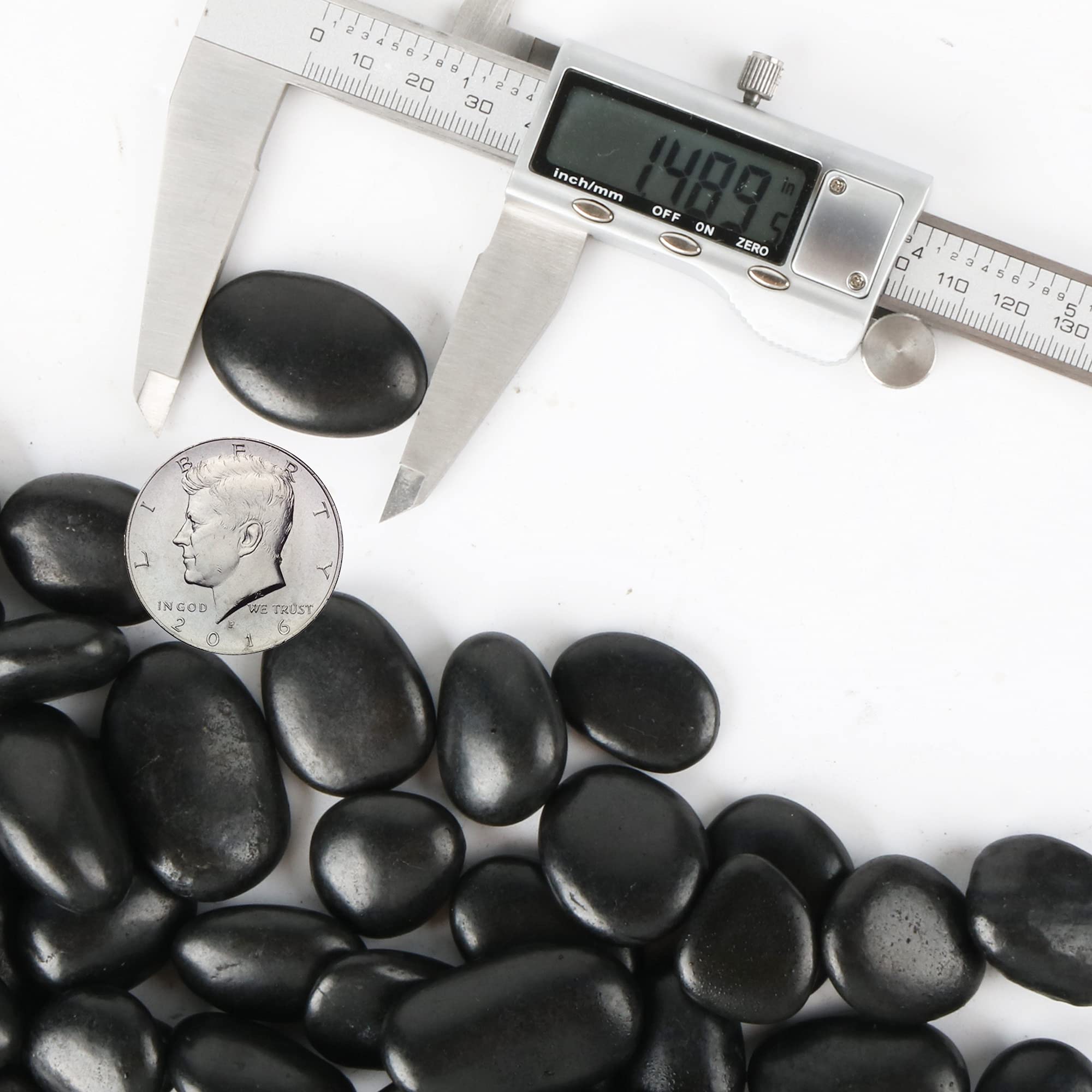 CJGQ pierres noires pour succulentes, embellissent les pots sans masquer les détails.