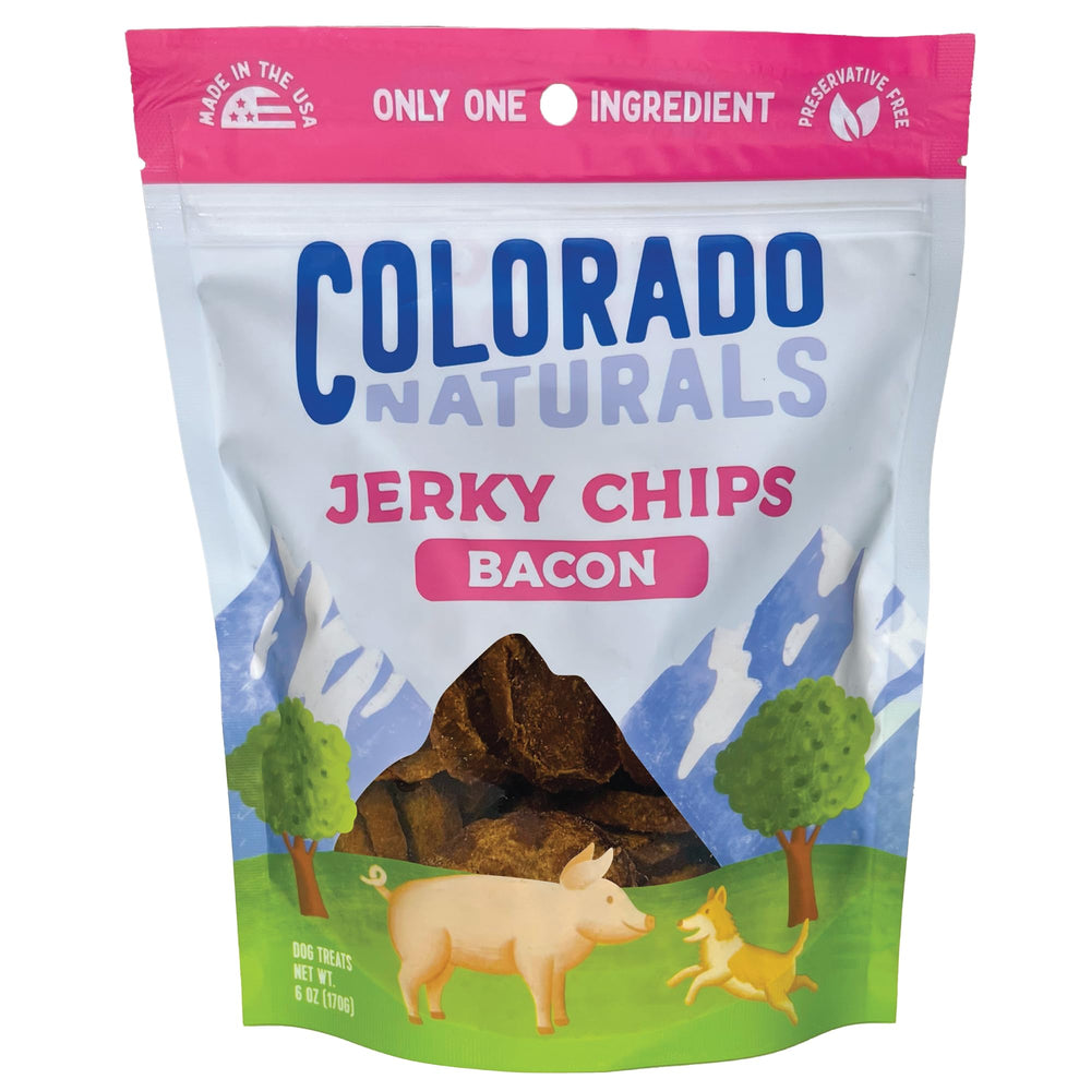Colorado Naturals Bacon Jerky Chips emballage clair et pratique pour chien.