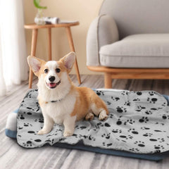 Couverture Comsmart chien petite patte marron, douceur et repos cosy.