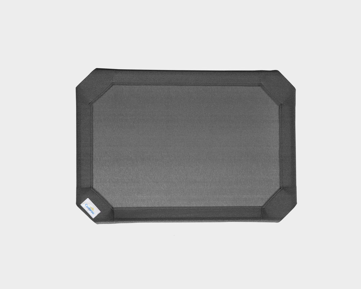 Couverture de remplacement Coolaroo pour lit animal gris métal 42x25, gardant votre compagnon au frais.