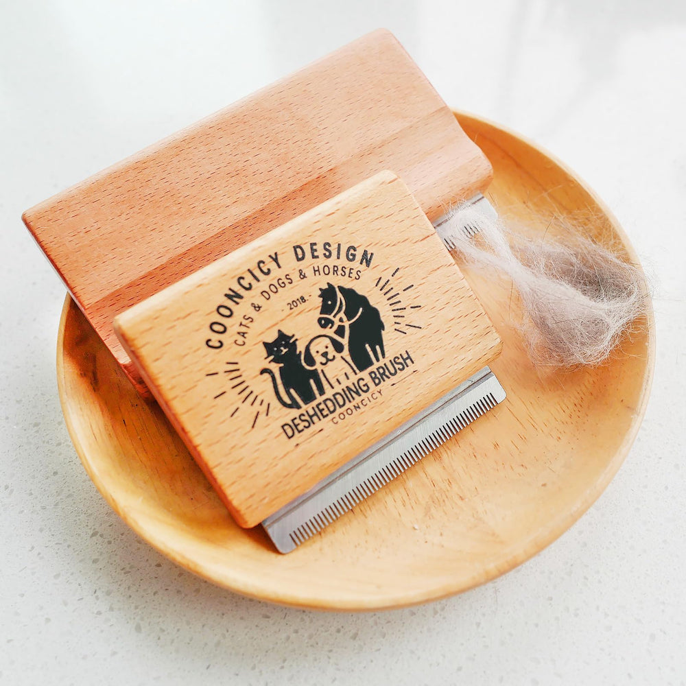 Brosse Cooncicy efficace pour poils courts et entretien rapide.