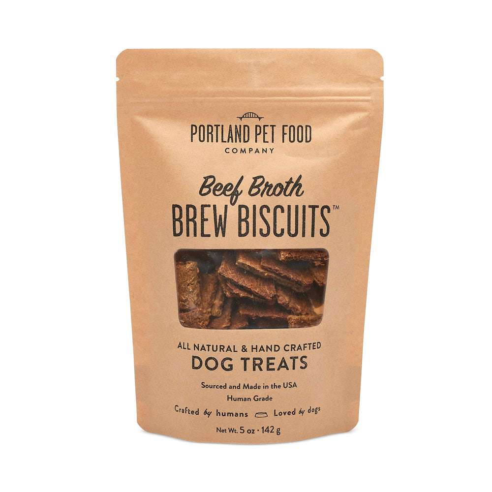CRAFTED BY HUMANS LOVED BY DOGS, biscuits bouillon-boeuf: emballage facile et goût appétissant.