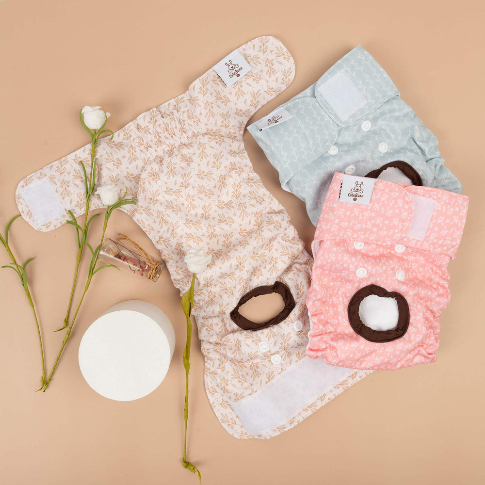 CuteBone couches pour chienne femelle – ouverture de queue réglable pour un ajustement précis.